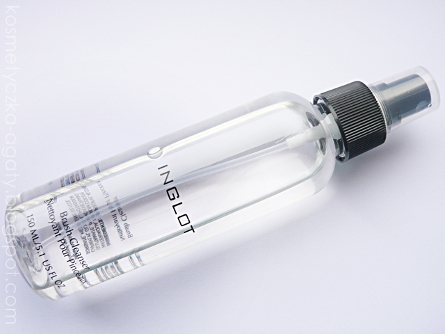 Inglot – brush cleanser, płyn do czyszczenia pędzli
