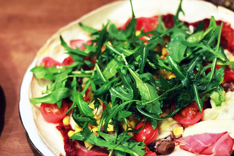 szybko i smacznie | pizza na tortilli