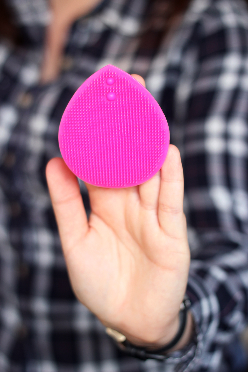 silikonowa myjka do oczyszczania twarzy