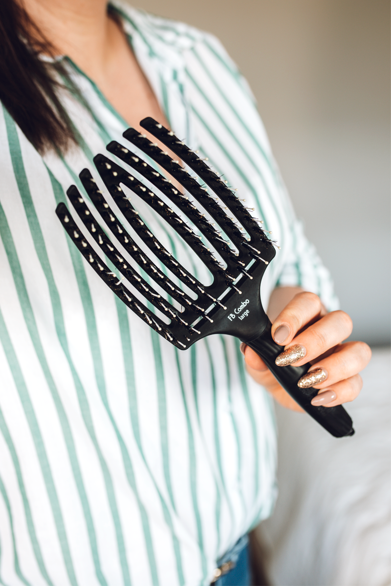 Olivia Garden Finger Brush - najlepsza szczotka do włosów